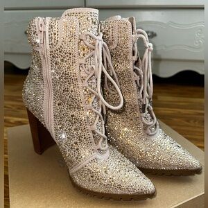 Steve Madden Illisa-R Bootie